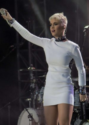 Katy Perry - Performs on One Love Manchester Benefit Concert in Manchester