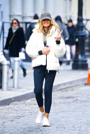 Kelly Bensimon - Flashes the peace sign while out in Soho - New York