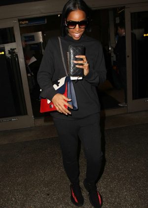 Kelly Rowland - Arrives to LAX airport in Los Angeles