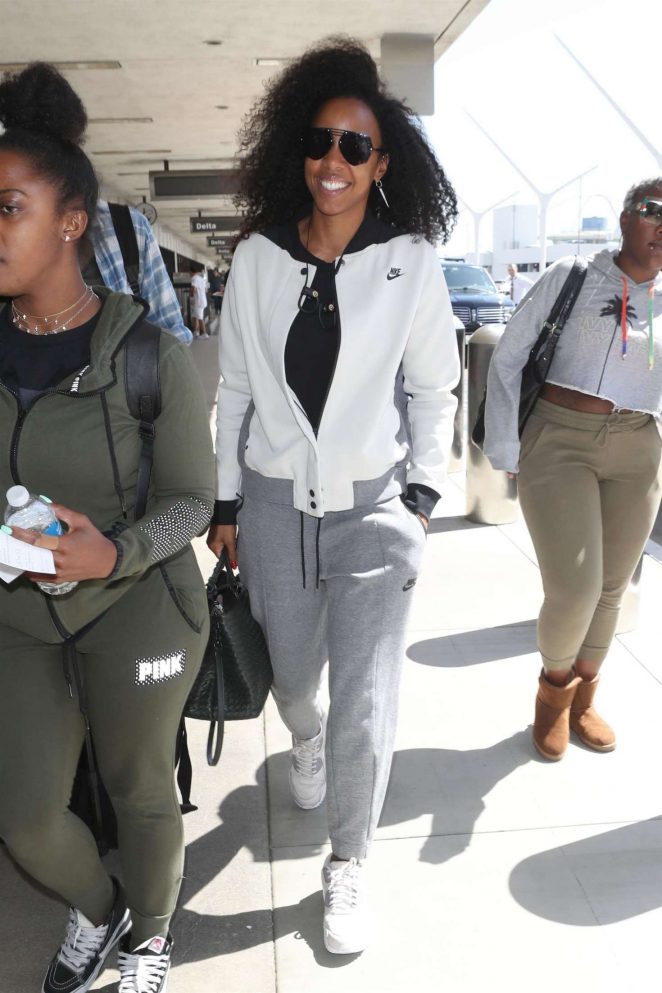 Index of /wp-content/uploads/photos/kelly-rowland/arriving-at-lax ...