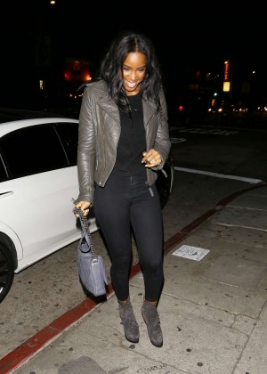 Kelly Rowland out in Los Angeles