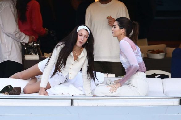 Kendall Jenner And Bella Hadid On David Grutmans Yacht In