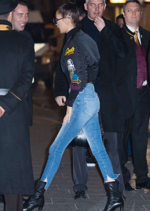Kendall Jenner - Arrival of the Angels of Victoria's Secret in Paris