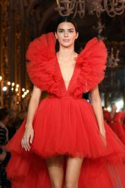 Kendall Jenner - Giambattista Valli Loves H&M Runway Show in Rome