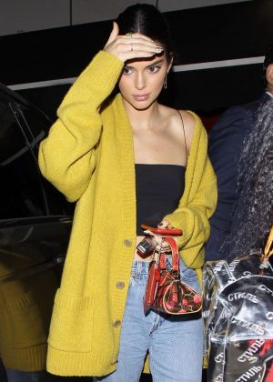 Kendall Jenner - Leaving Craig's restaurant in West Hollywood