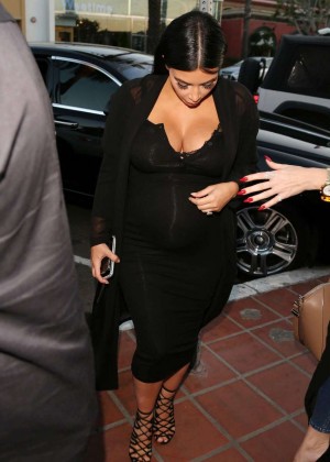 Kim Kardashian Out in San Diego