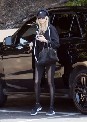 Kimberly Stewart heading to the gym in LA