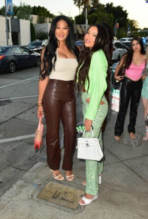 Kimora Lee Simmons - With Ming Lee Simmons are seen in Los Angeles