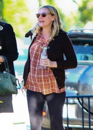 Kirsten Dunst - Out in Los Angeles