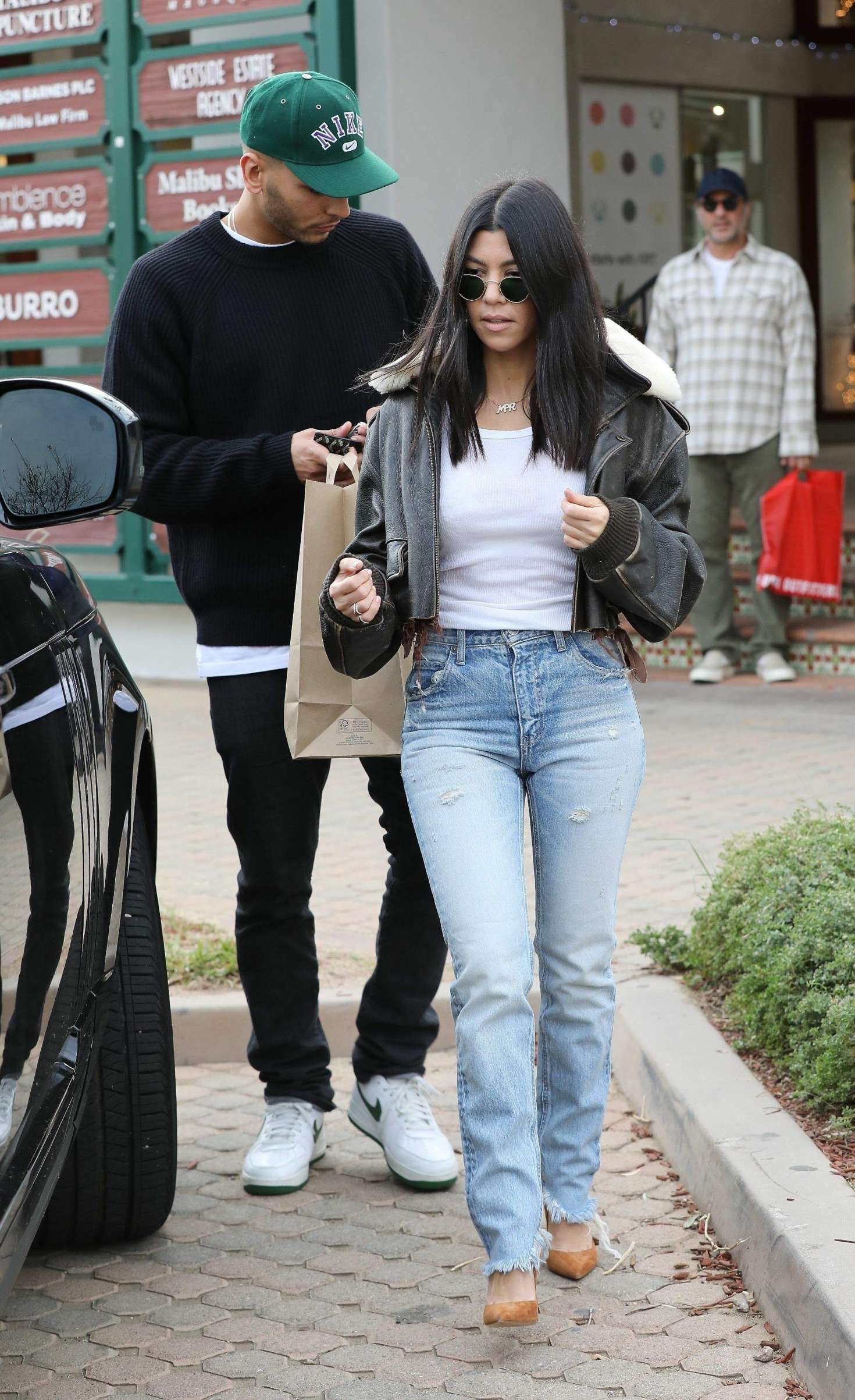 Kourtney Kardashian: Leaving Tavern Tony Restaurant -07 | GotCeleb