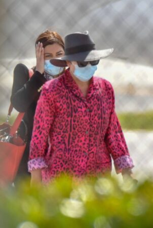 Kris Jenner - Arrives in Miami