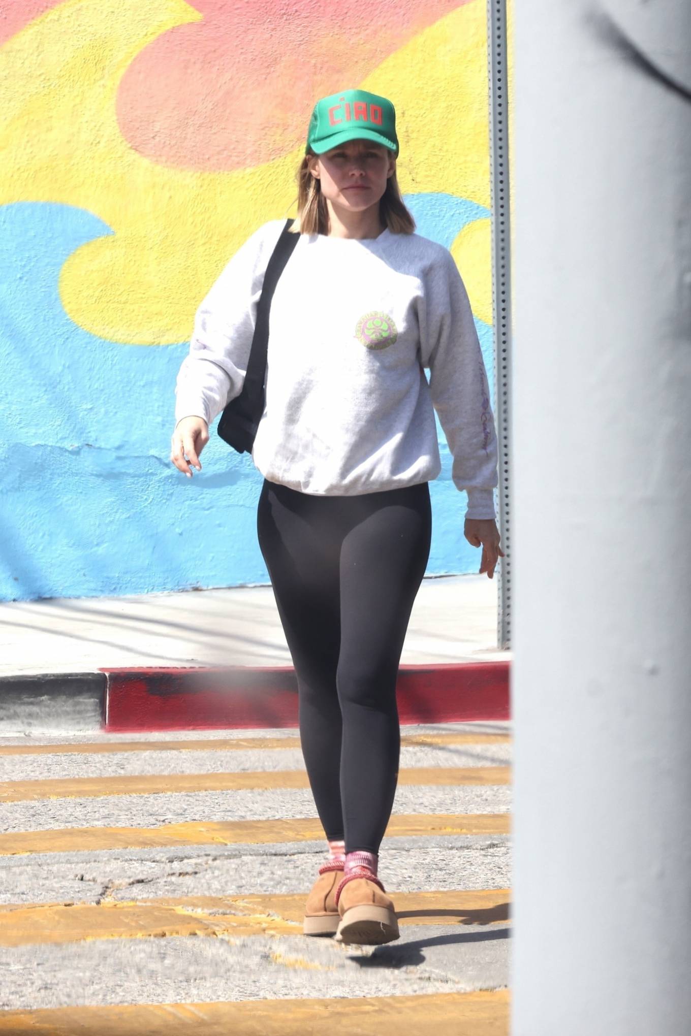 Kristen Bell - Out in workout gear in Los Angeles-05 | GotCeleb