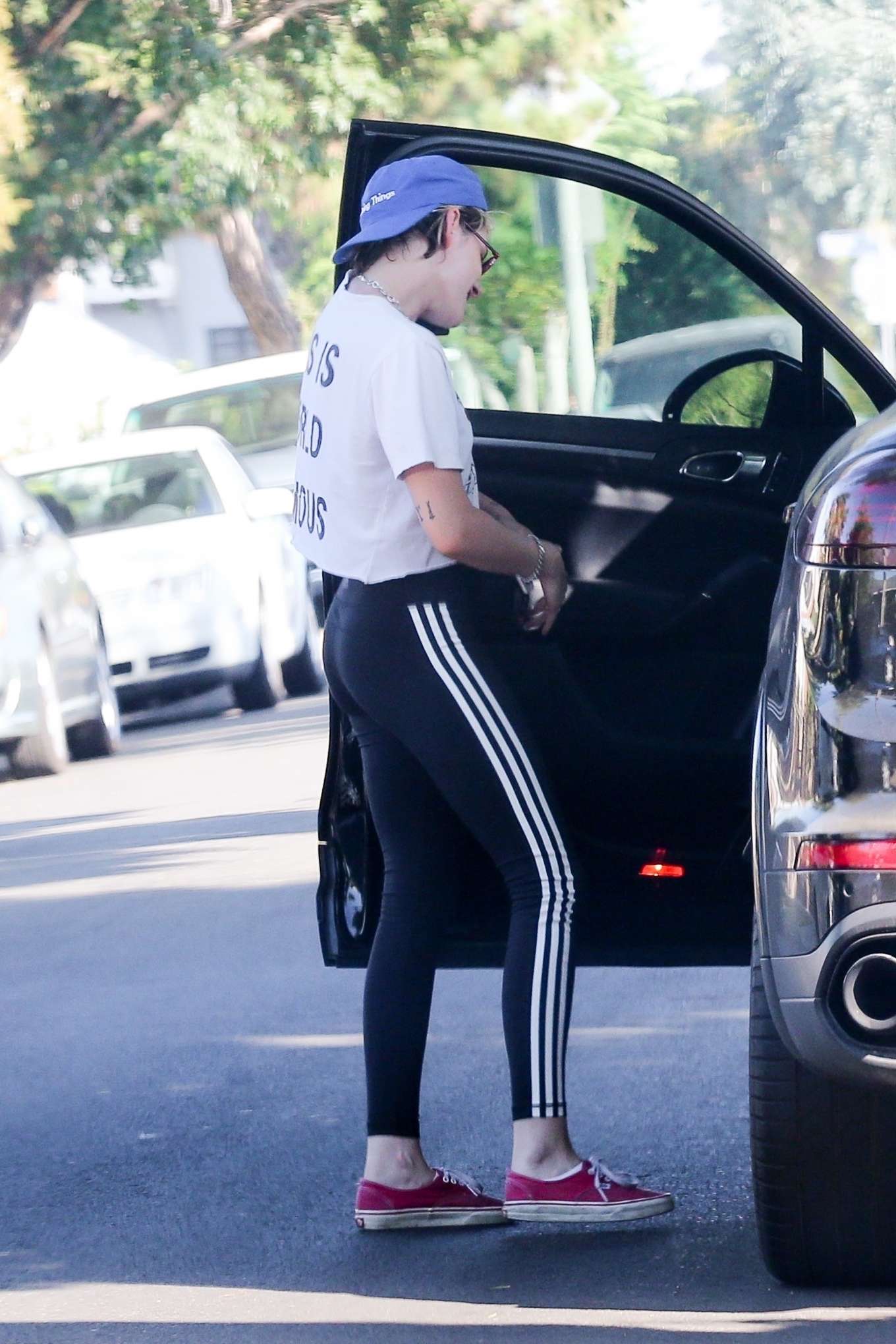 Kristen Stewart â€“ Plays Softball in Los Angeles