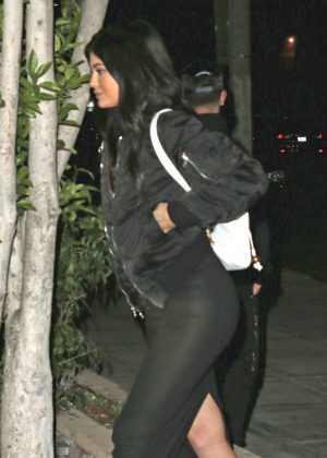 Kylie Jenner - Getting sushi in Beverly Hills