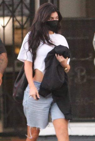 Kylie Jenner - Leaves after a visit to Salon No.9 in Beverly Hills