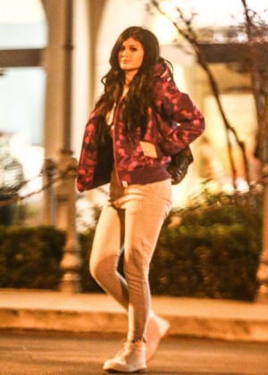 Kylie Jenner in Tights Leaving a Movie Theater in Calabasas