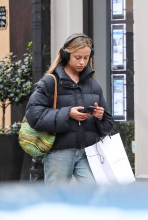 Lady Amelia Windsor - Is spotted out in East London