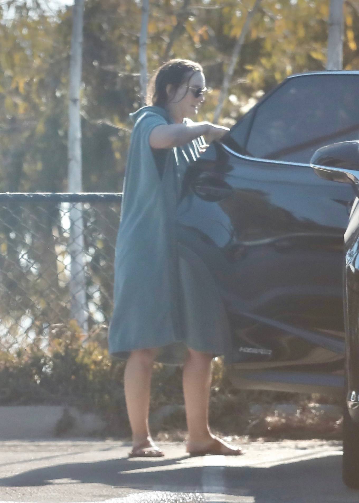 Leighton Meester – Seen after a surfing session in Malibu