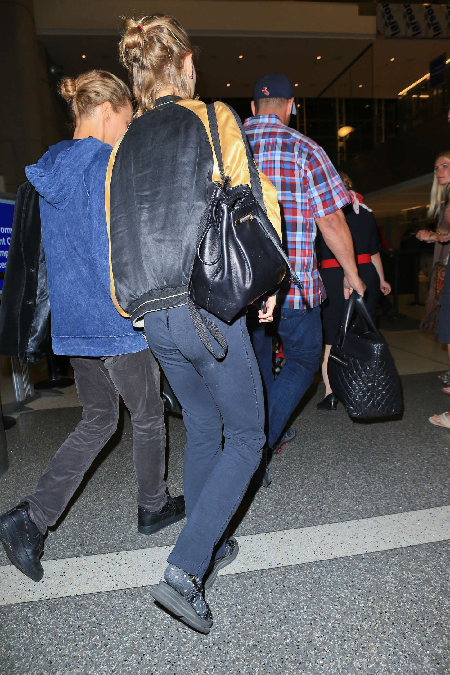 Lily Rose Depp and Vanessa Paradis: LAX airport -15 | GotCeleb