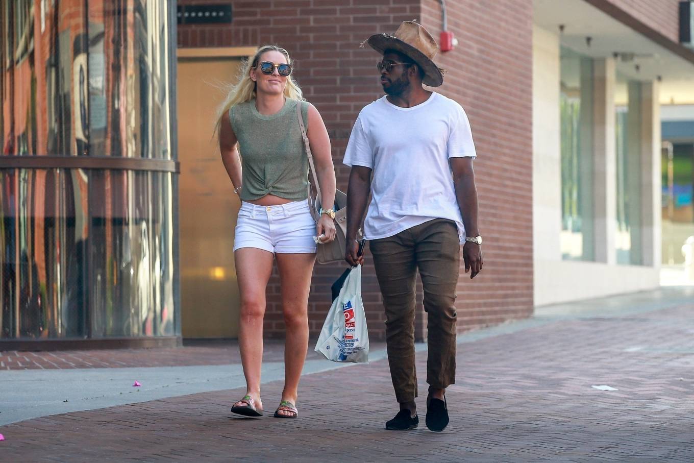 Lindsey Vonn in White Shorts at Rite Aid in Beverly Hills