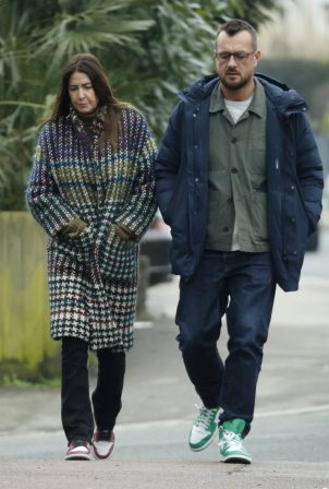 Lisa Snowdon - Out in Essex