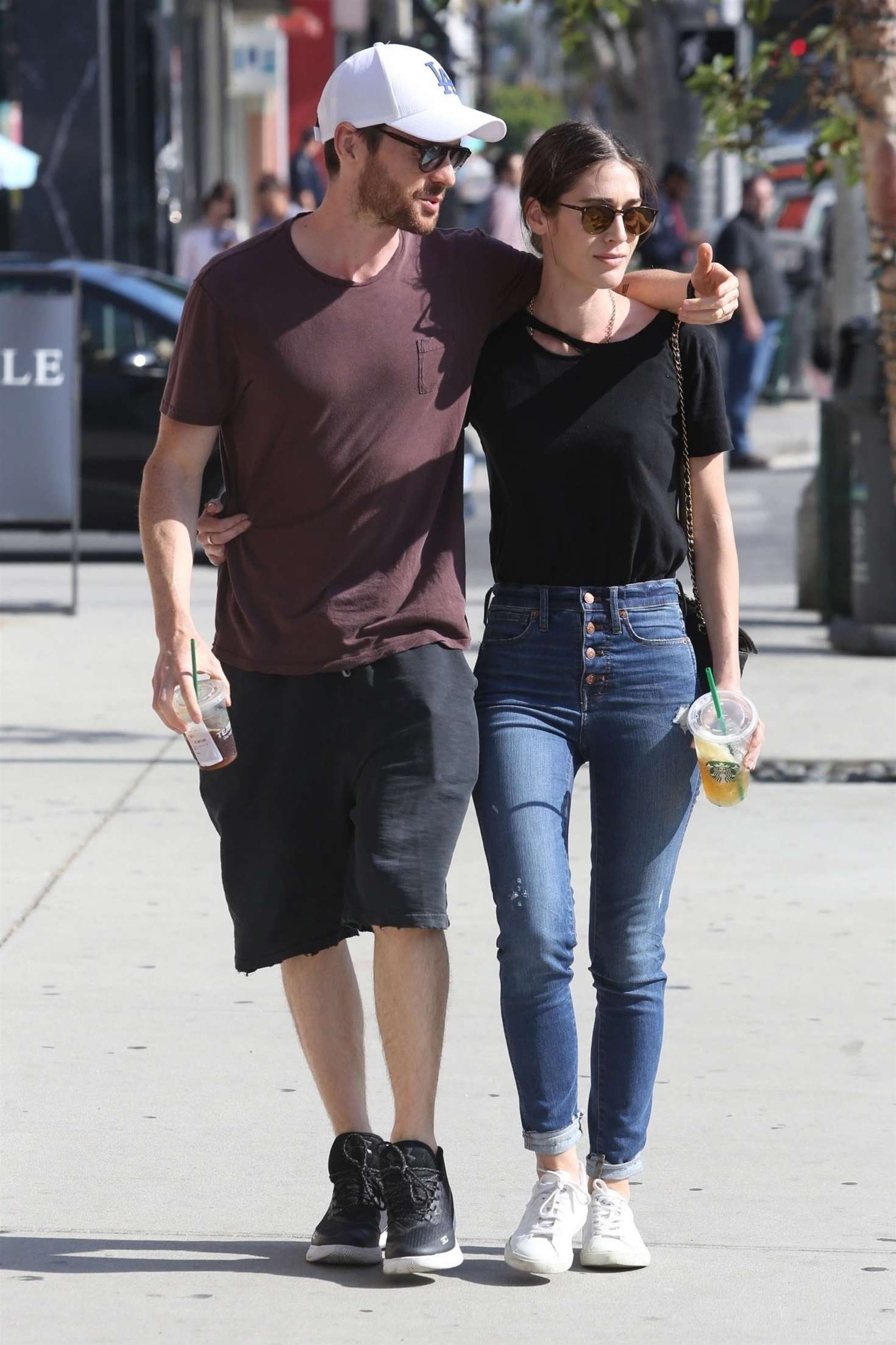 Lizzy Caplan and Tom Riley: Shopping in Beverly Hills -10 | GotCeleb