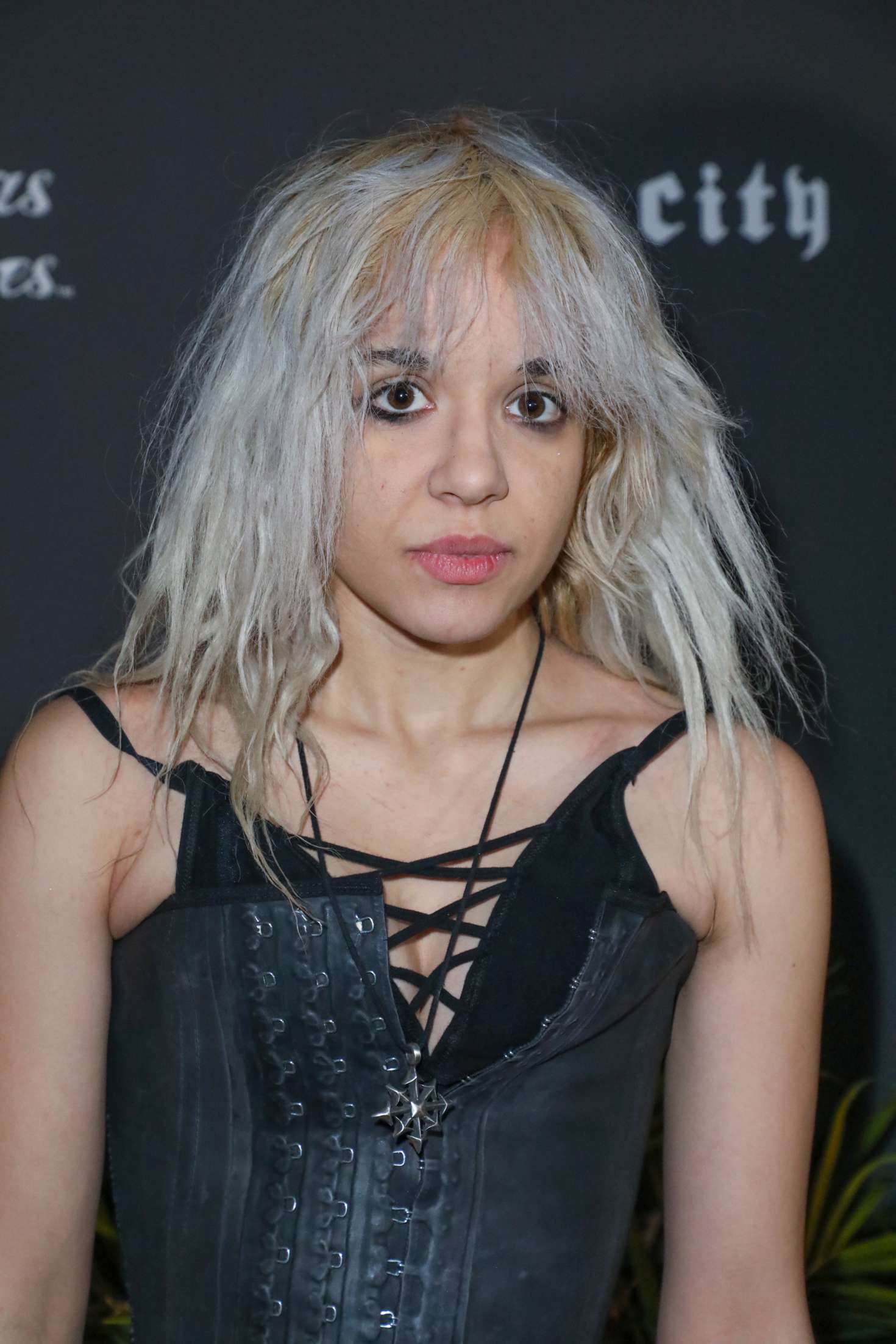 Lorelei Linklater: Bomb City Premiere -01 | GotCeleb