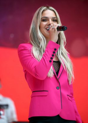 Louisa Johnson - Performs at Capital FM Summertime Ball 2018 in London