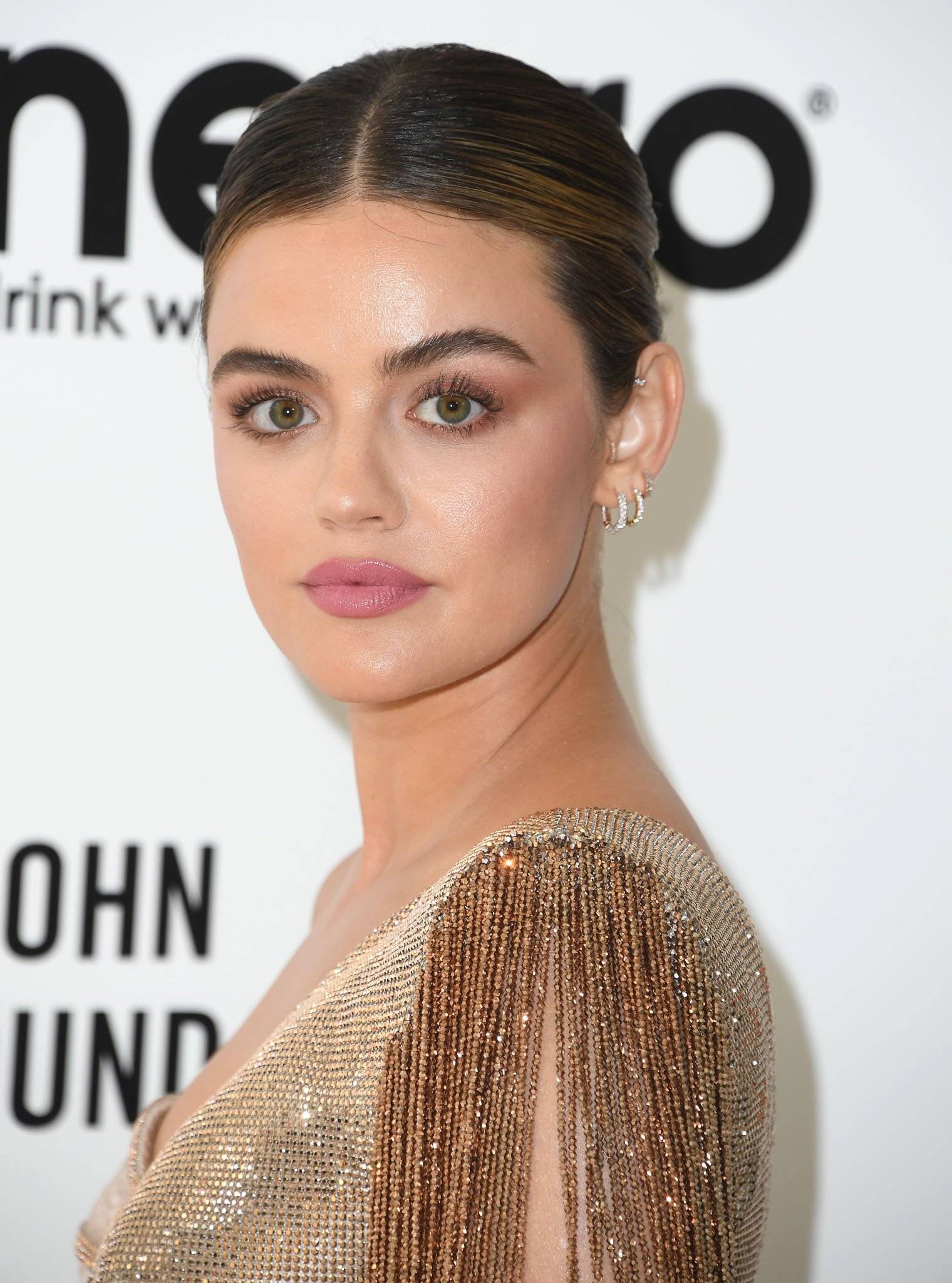 Index of /wp-content/uploads/photos/lucy-hale/elton-john-aids