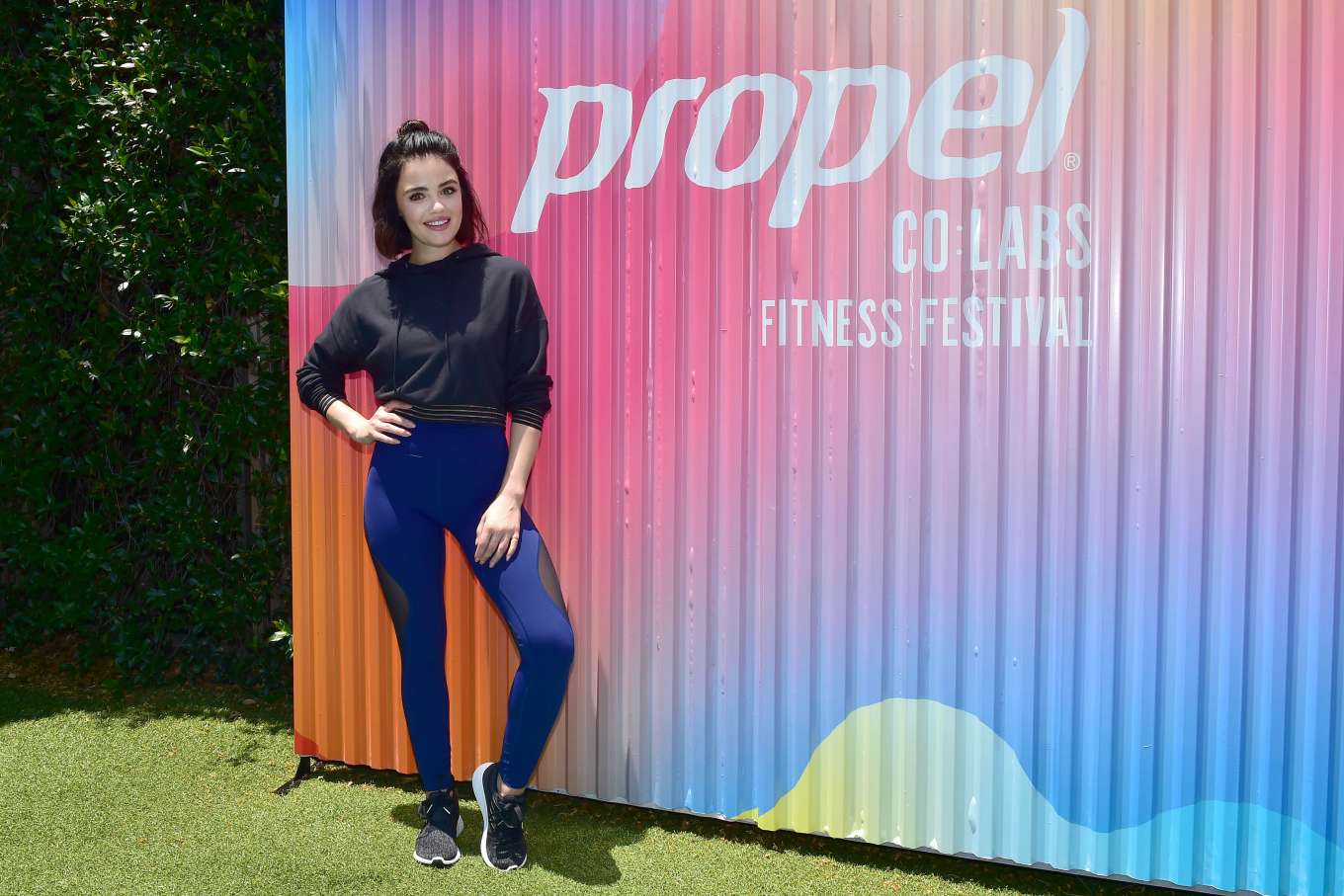 Index of /wp-content/uploads/photos/lucy-hale/trains-for-the-propel-co