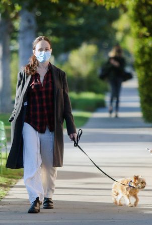 Madeleine Stowe - Out for a dog walk in Los Angeles