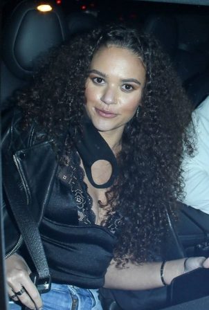 Madison Pettis - Seen leaving a dinner date with Chase Claypool in Los Angeles