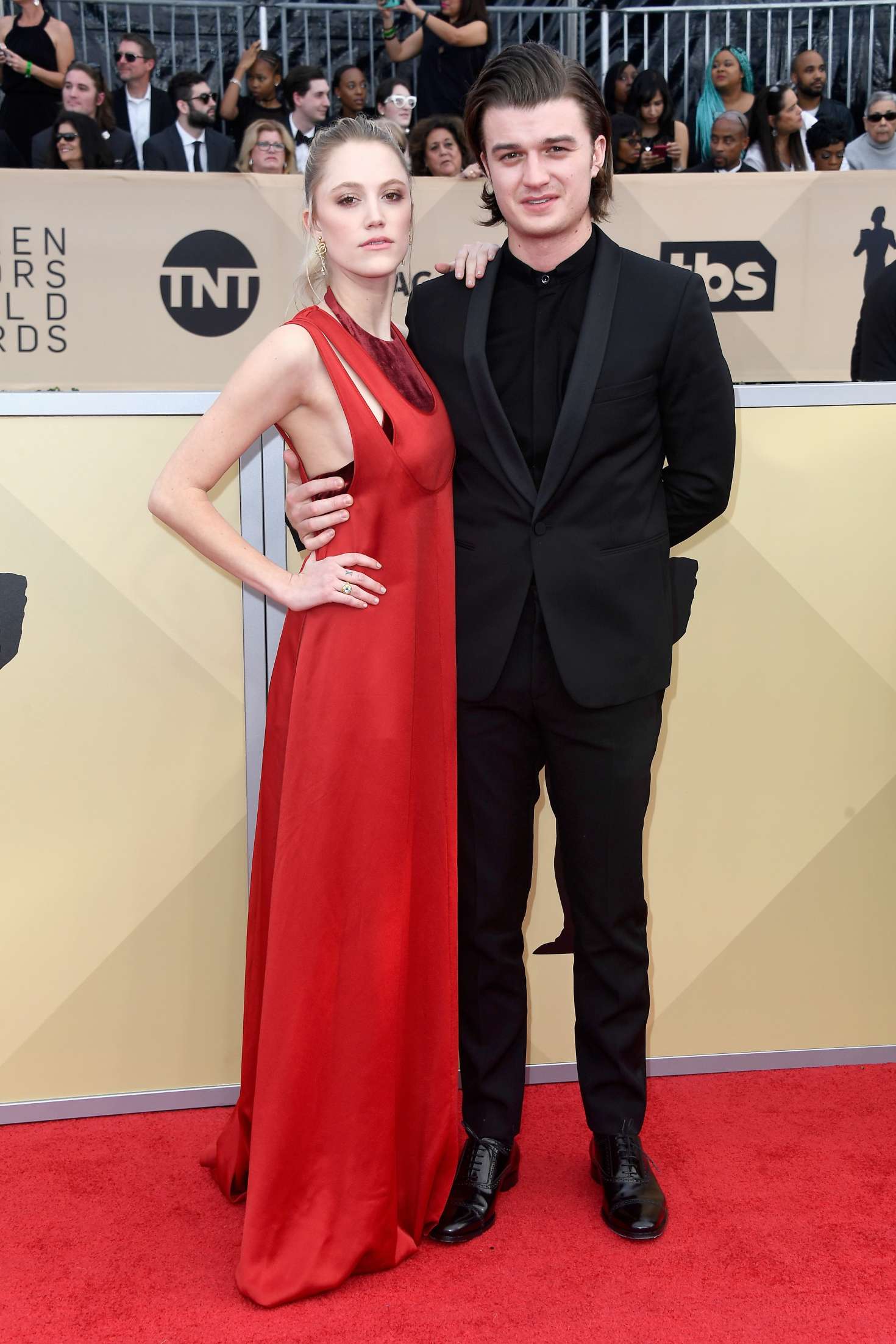 Maika Monroe: 2018 SAG Awards -14 | GotCeleb