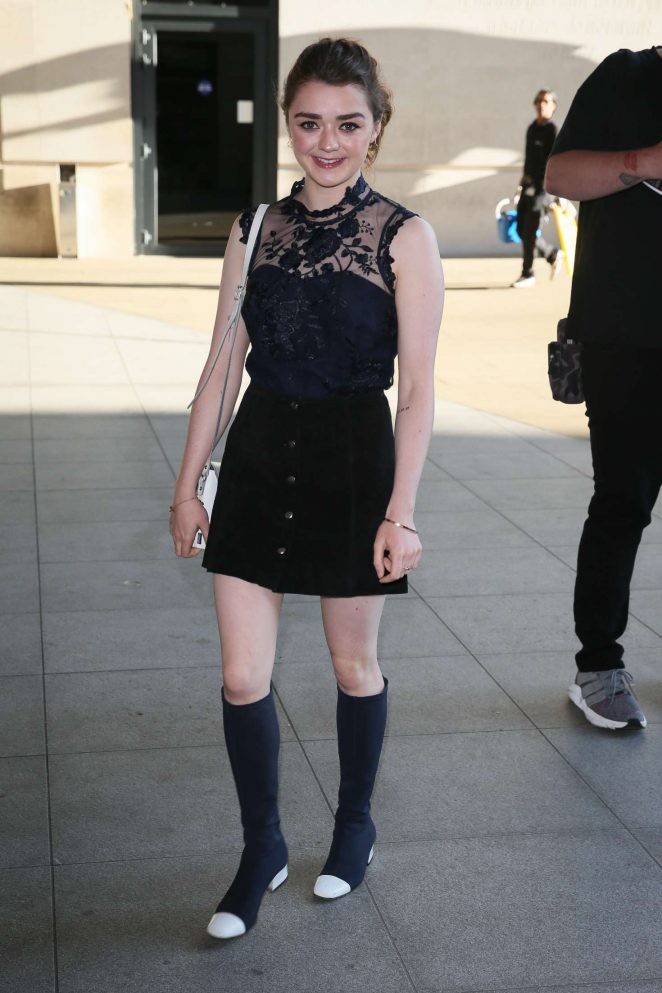 Index of /wp-content/uploads/photos/maisie-williams/at-bbc-radio-one ...