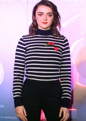 Maisie Williams: One For The Boys SingOne4TheBoys Karaoke Night -02 ...