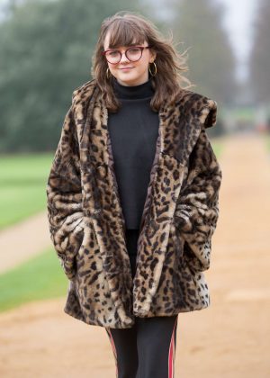 Maisie Williams in a Leopard Print Fur Coat - Visited St John's College in Cambridge