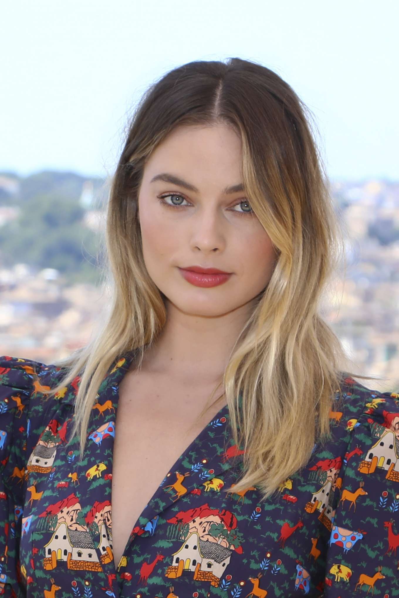 Margot Robbie â€“ â€˜Once Upon A Time In Hollywoodâ€™ Photocall in Rome