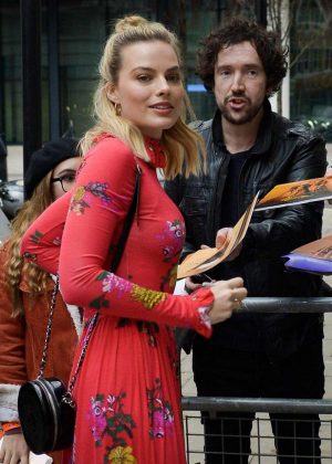 Margot Robbie - Seen Outside of the BBC Radio 1 studios in London