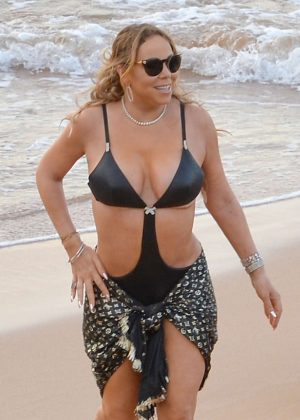 Mariah Carey in Bikini at a Beach in Maui