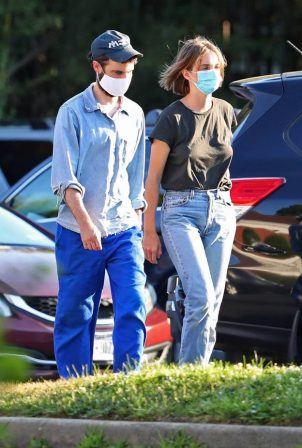 Maya Hawke and Tom Sturridge – Seen at a CVS in The Hamptons – GotCeleb