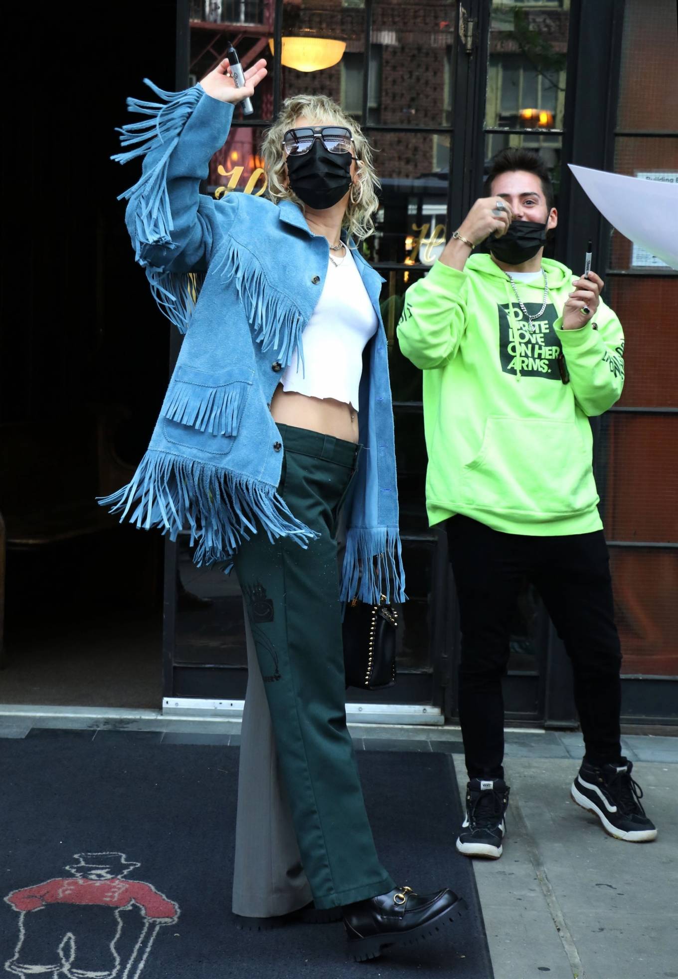 Miley Cyrus 2021 : Miley Cyrus – With her fans in New York outside The Bowery Hotel-07