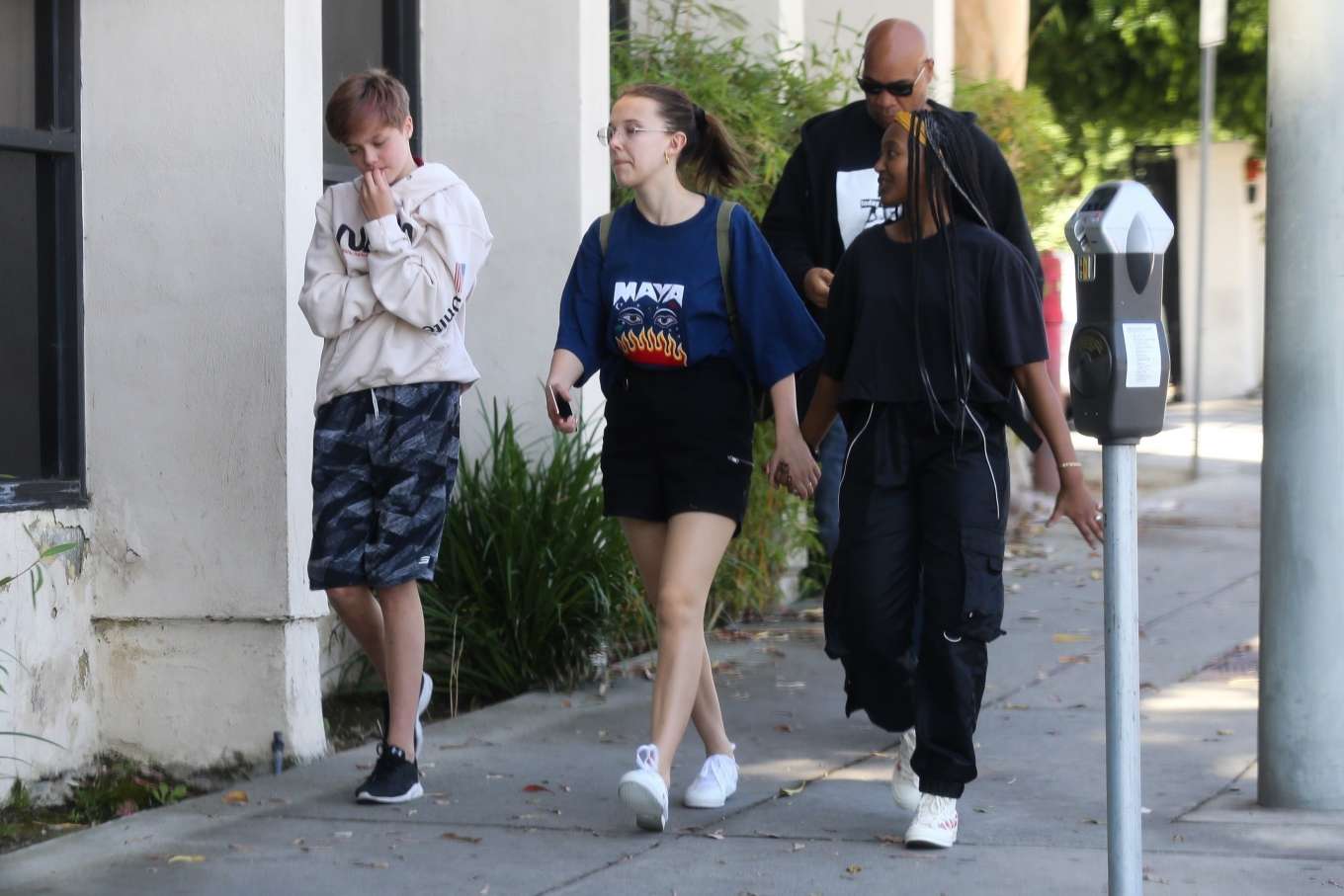 Millie Bobby Brown, Zahara and Shiloh Jolie-Pitt â€“ Grab lunch together in Los Angeles