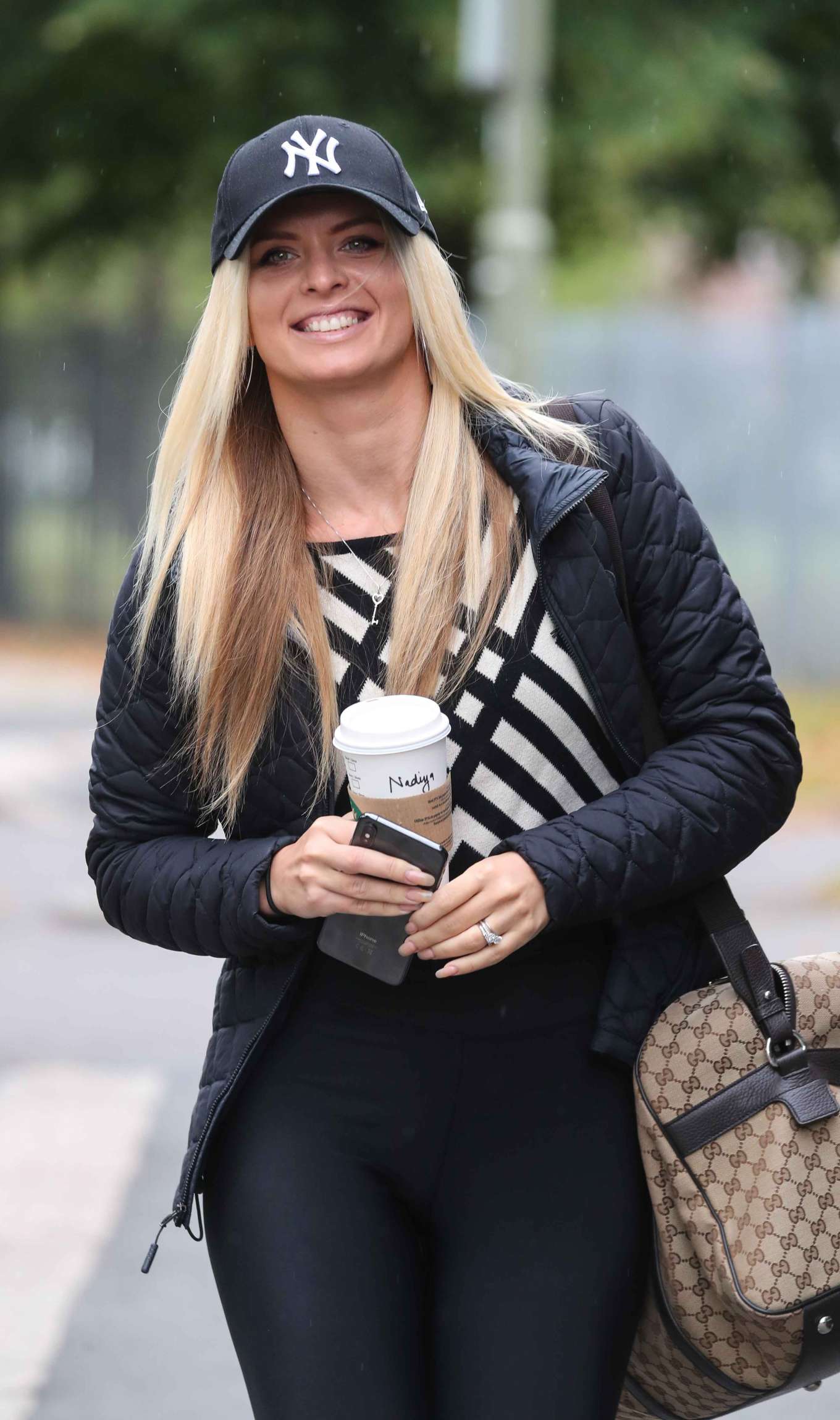 Nadiya Bychcova Arrives For Rehearsals For The 2019 Series Of Strictly Come Dancing 05 Gotceleb