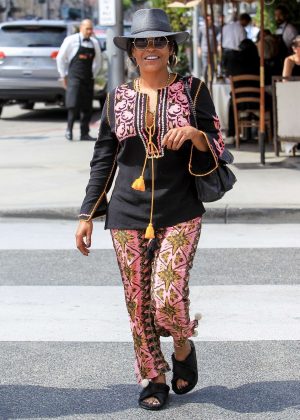 Nia Long – Out for lunch at Il Pastaio in Beverly Hills | GotCeleb