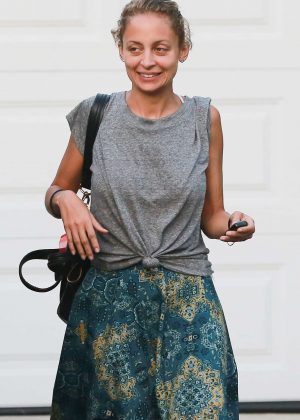 Nicole Richie out in West Hollywood