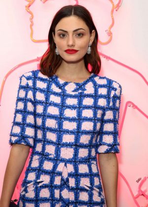Phoebe Tonkin - 2018 Chanel Pre-Oscars Event in Los Angeles