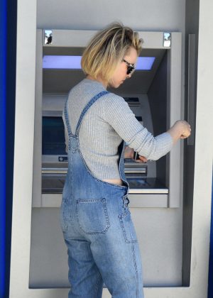 Rachel McAdams in Jeans out in LA