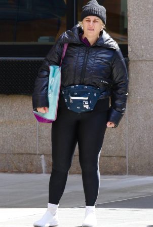 Rebel Wilson - Seen morning gym workout in New York