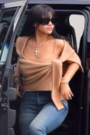 Rihanna - Out in New York
