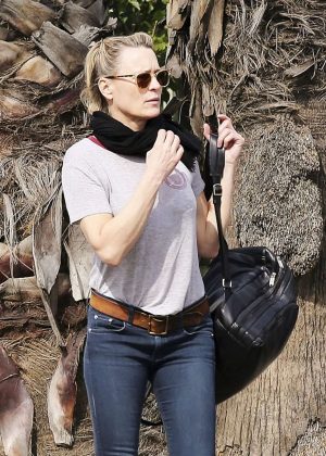 Robin Wright in Jeans Out in Santa Monica
